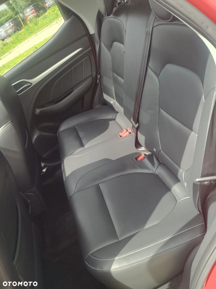 MG ZS Luxury - 14