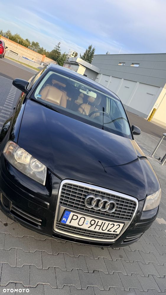 Audi A3 3-drzwiowe 1.9 TDI DPF S tronic Ambiente - 4