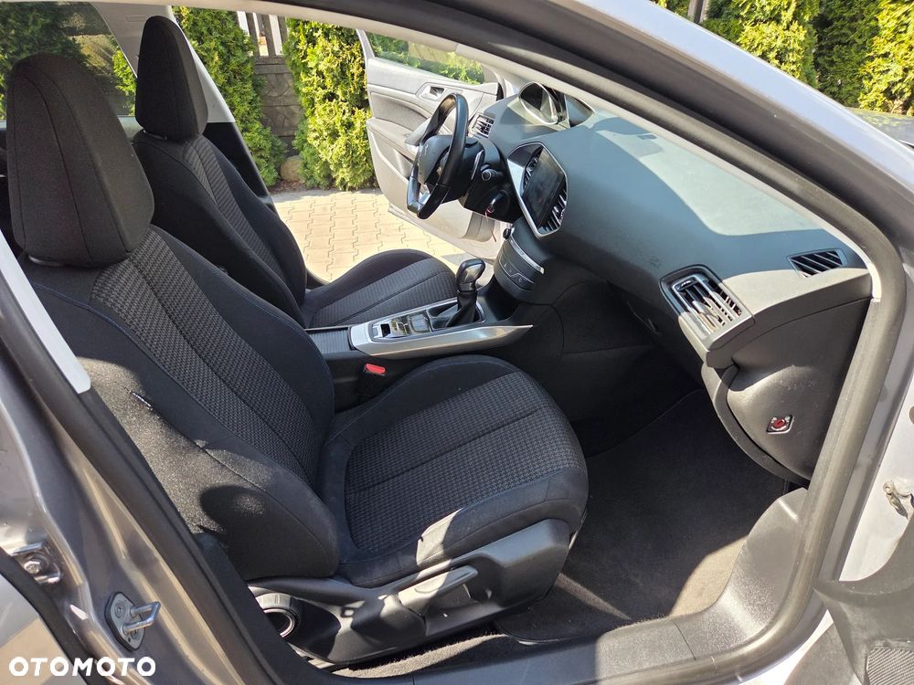 Peugeot 308 - 7