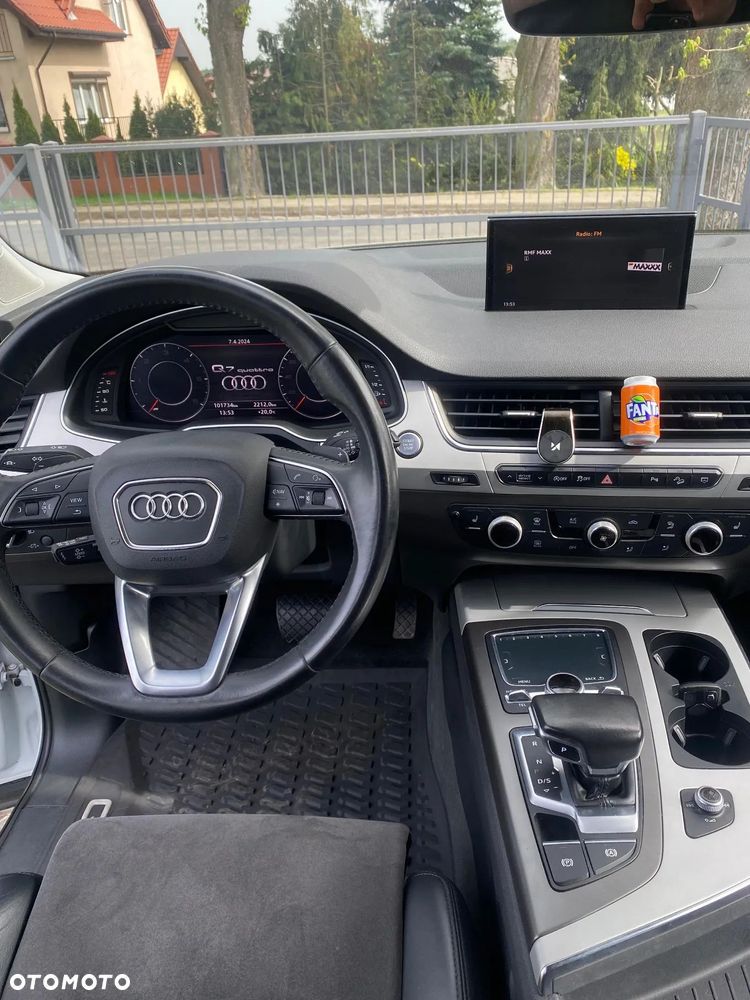 Audi Q7 - 13