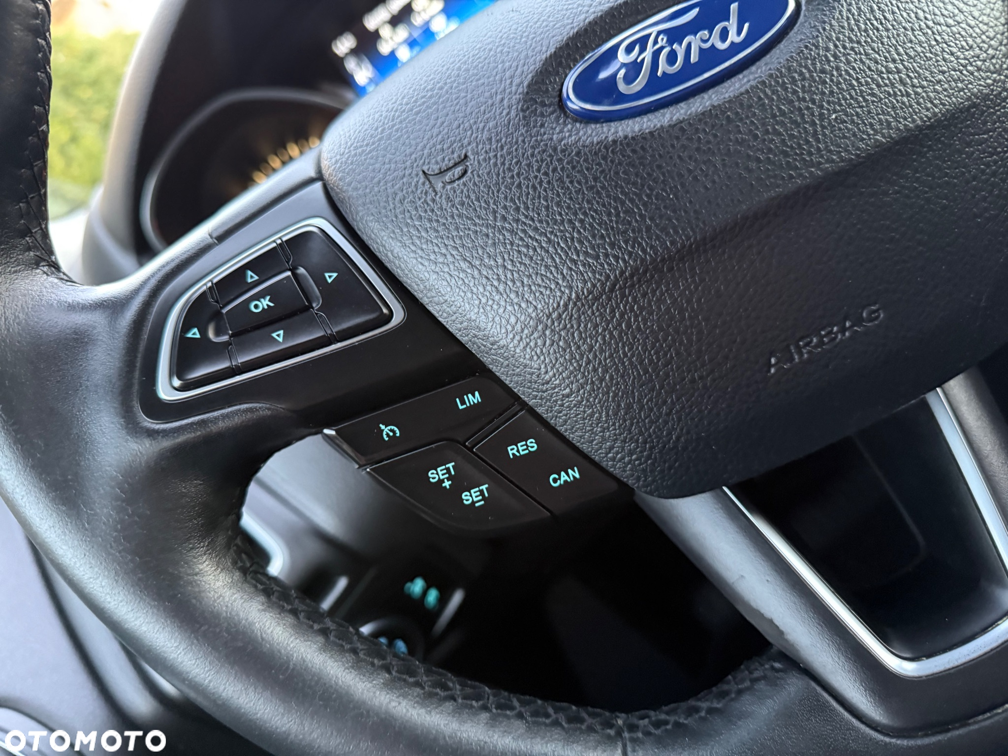 Ford Focus 1.0 EcoBoost Titanium - 21