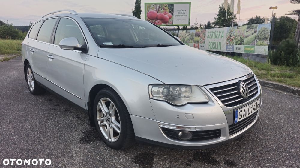 Volkswagen Passat - 4