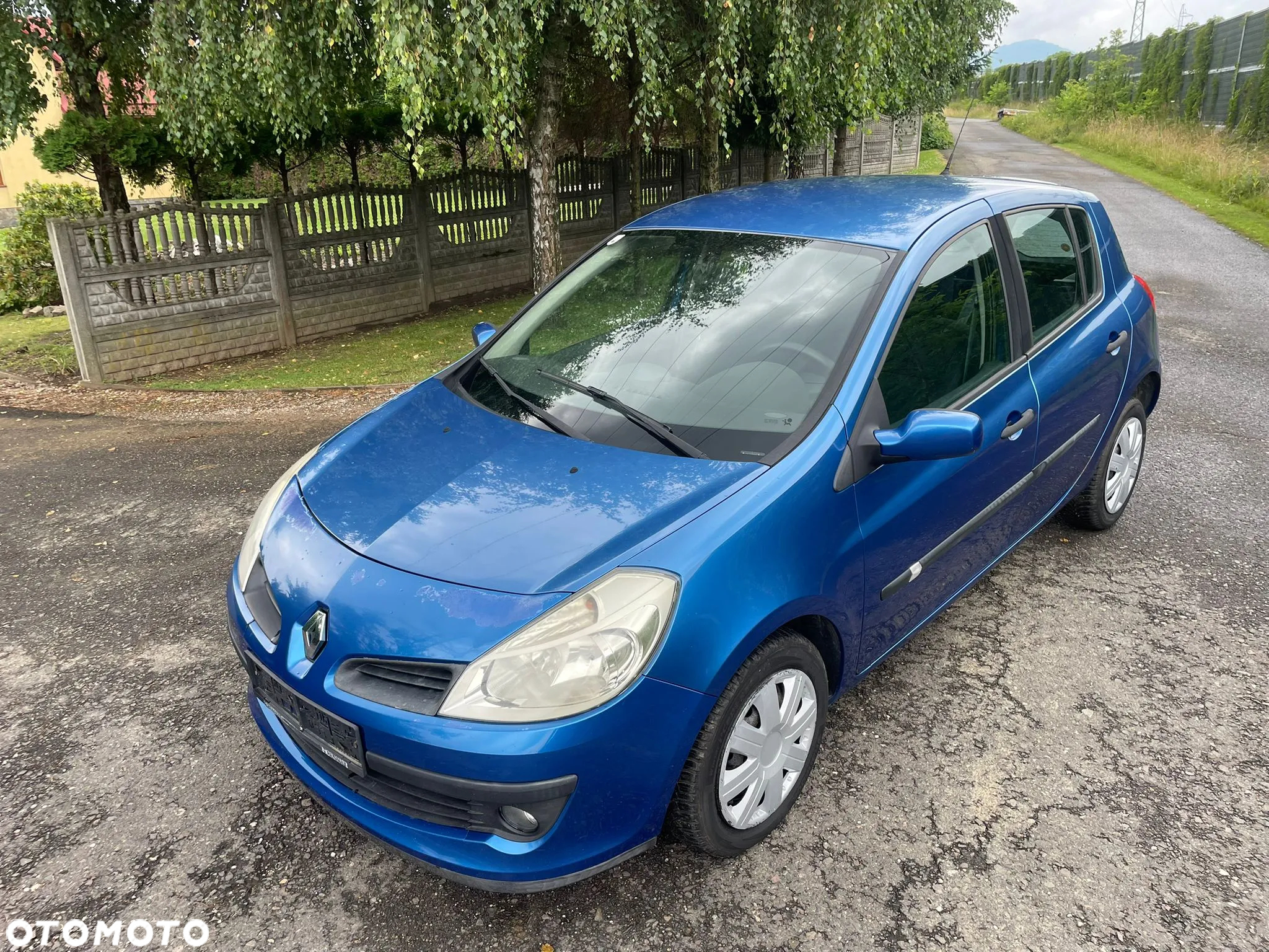 Renault Clio 1.2 16V 75 Dynamique - 3