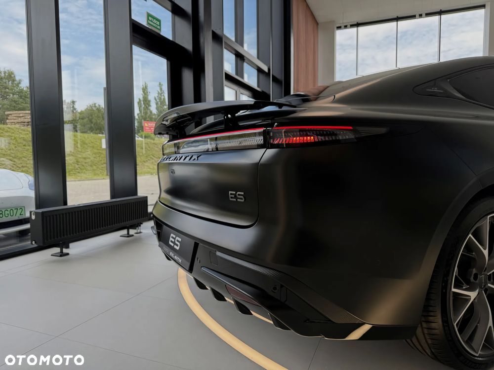 Exlantix ES 100kWh Premium AWD - 14