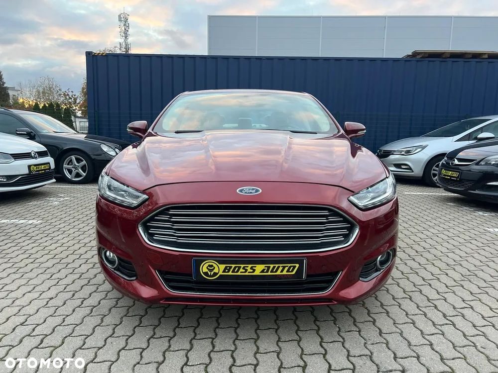 Ford Fusion 2.0 EcoBoost Titanium - 4