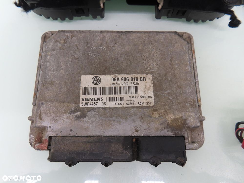 STACYJKA STEROWNIK SEAT TOLEDO II 1.6 06A906019BR - 2