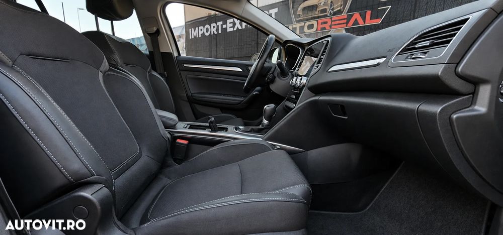 Renault Megane TCe 140 GPF EDC Techno - 11