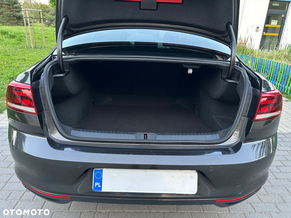 Volkswagen Passat 1.5 TSI EVO Essence DSG - 16