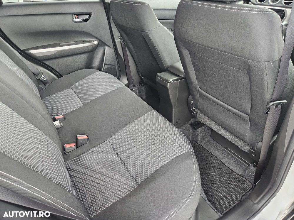 Suzuki Vitara 1.4 Boosterjet 6MT AllGrip MHEV Passion - 18