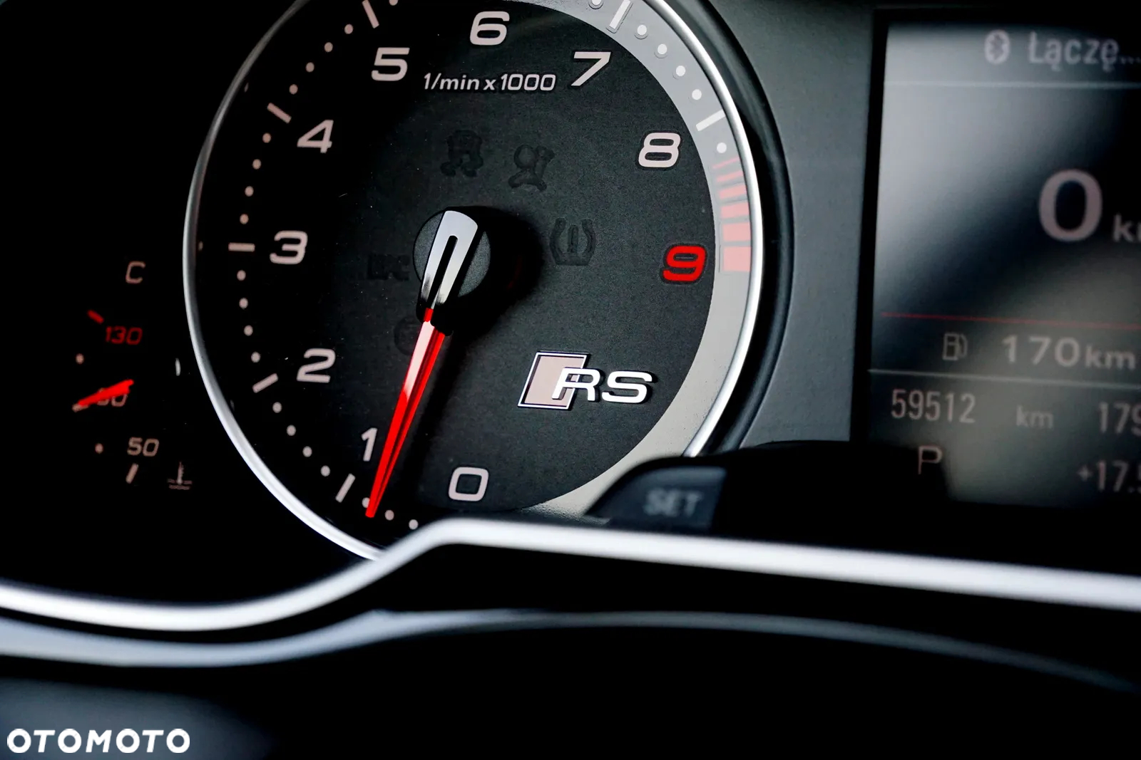 Audi RS4 Standard - 29