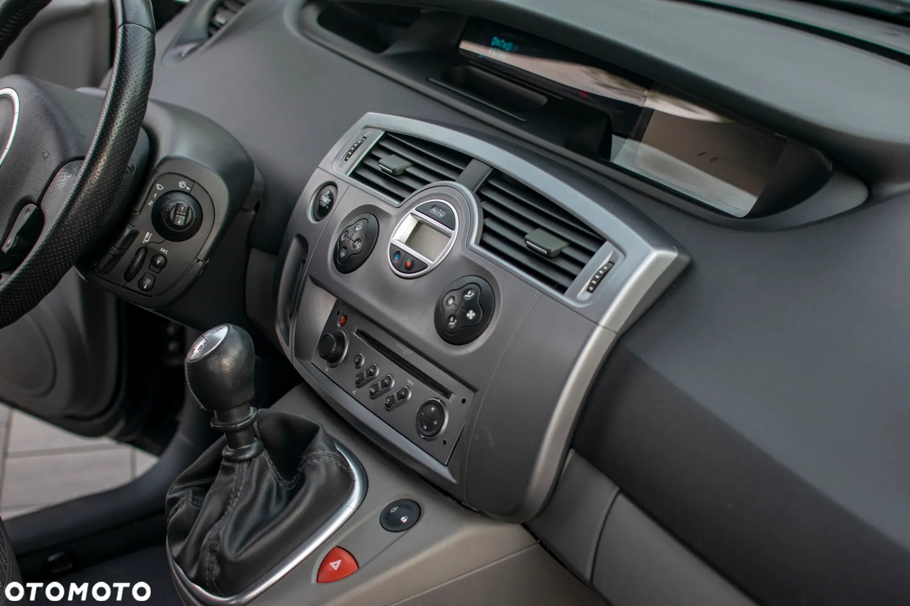 Renault Scenic - 34