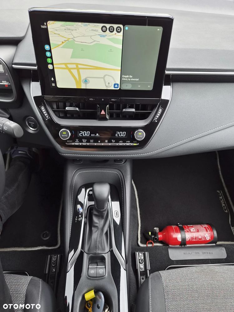 Toyota Corolla 2.0 Hybrid Style - 12