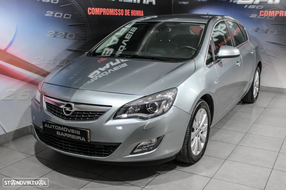 Opel Astra 1.7 CDTi Cosmo - 18