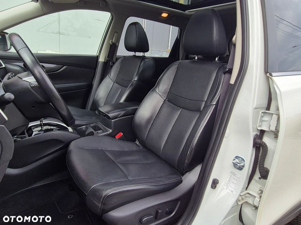 Nissan X-Trail 1.6 DCi Tekna 2WD EU6 - 24