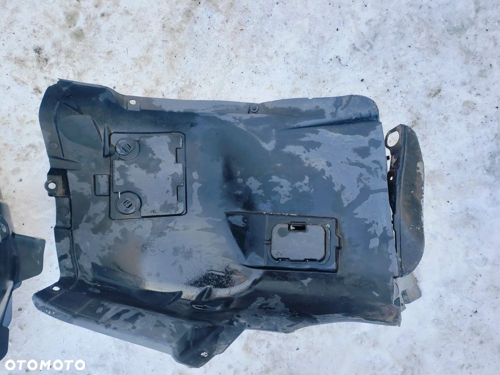 BMW E90 E91 LIFT 2.0B NADKOLE PRAWY PRZÓD - 8
