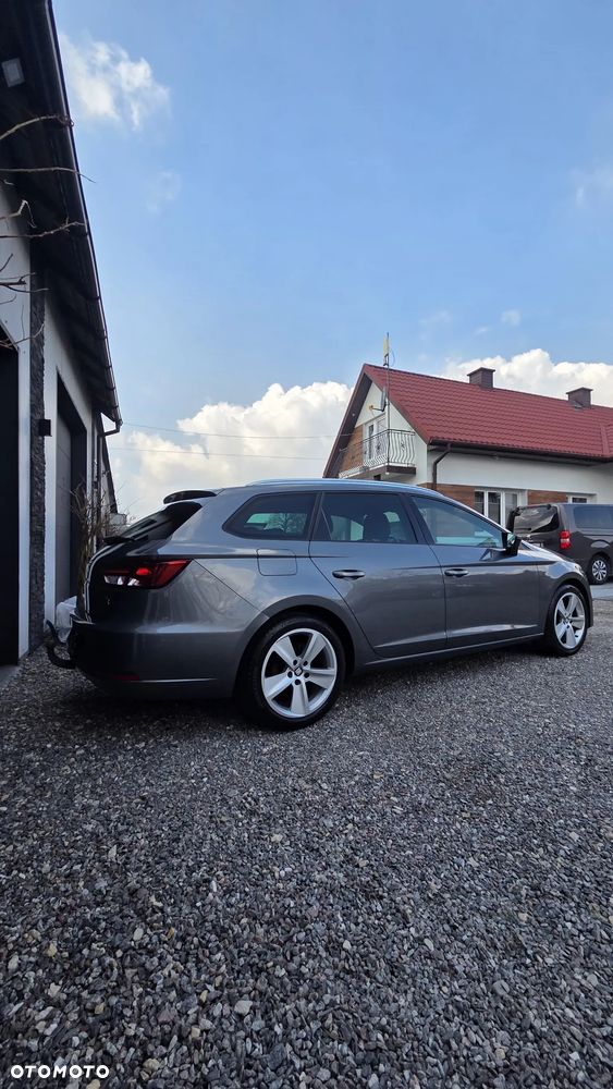 Seat Leon 2.0 TDI DPF DSG FR - 17