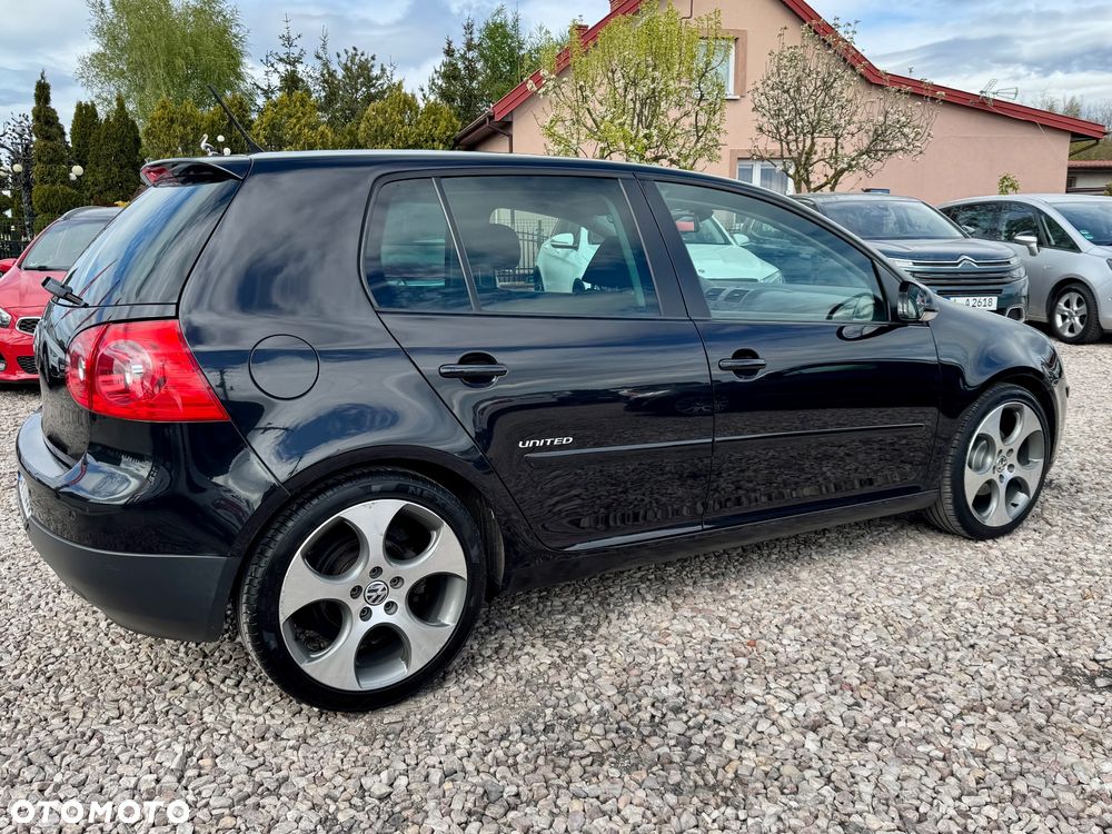 Volkswagen Golf 1.6 United - 15