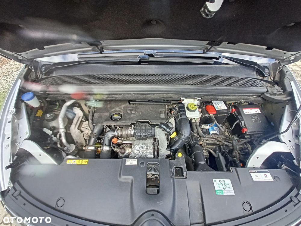 Citroën C4 e-HDi 110 EGS6 Stop/Start System Exclusive - 10