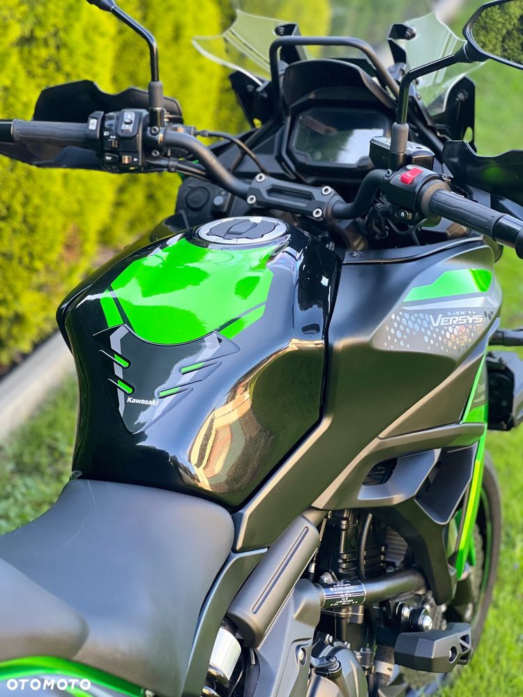 Kawasaki Versys 650 - 12