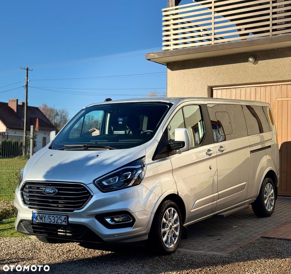 Ford Tourneo Custom 2.0 EcoBlue L2 Titanium - 1