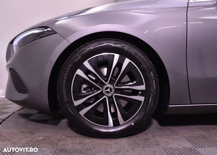 Mercedes-Benz A 220 d 4Matic 8G-DCT - 9