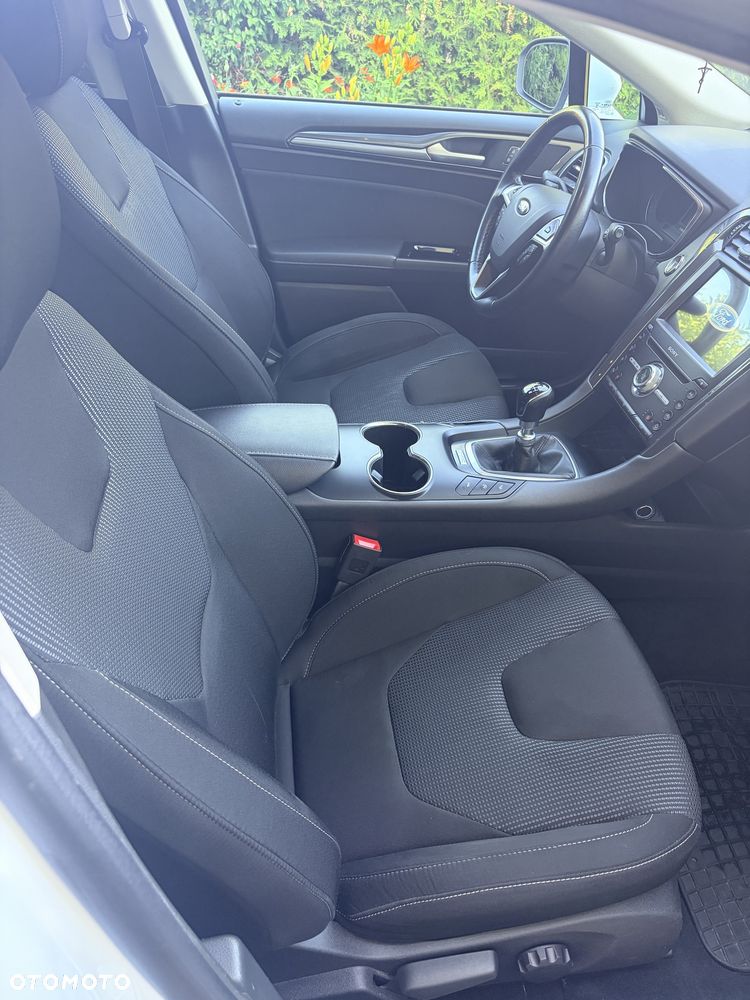 Ford Mondeo - 7