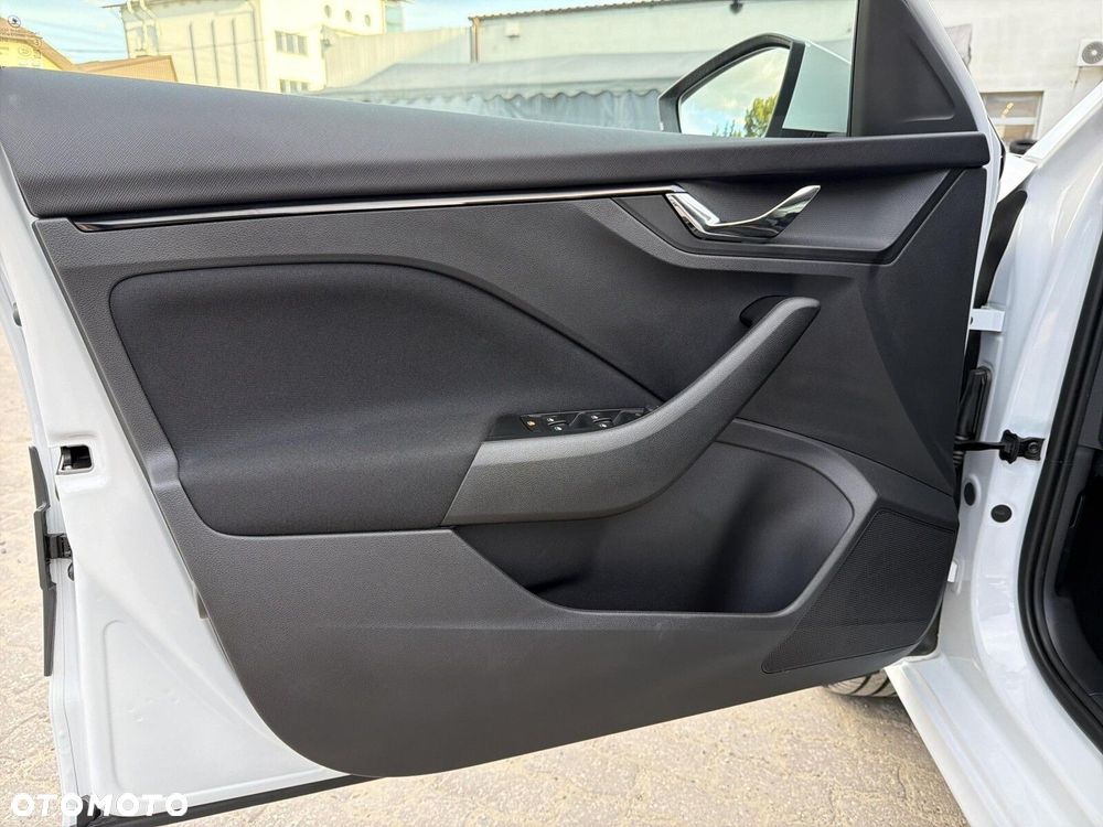 Skoda Kamiq 1.0 TSI Edition 130 DSG - 10