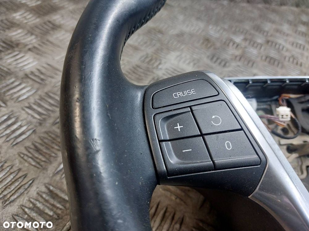 KIEROWNICA VOLVO XC60 I LIFT 31250592 31332911 USZKODZONA - 2