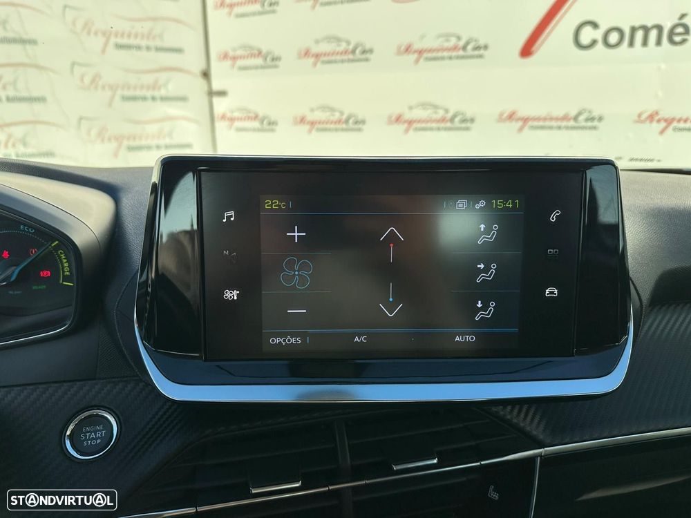 Peugeot e-2008 50 kWh Active Pack - 16