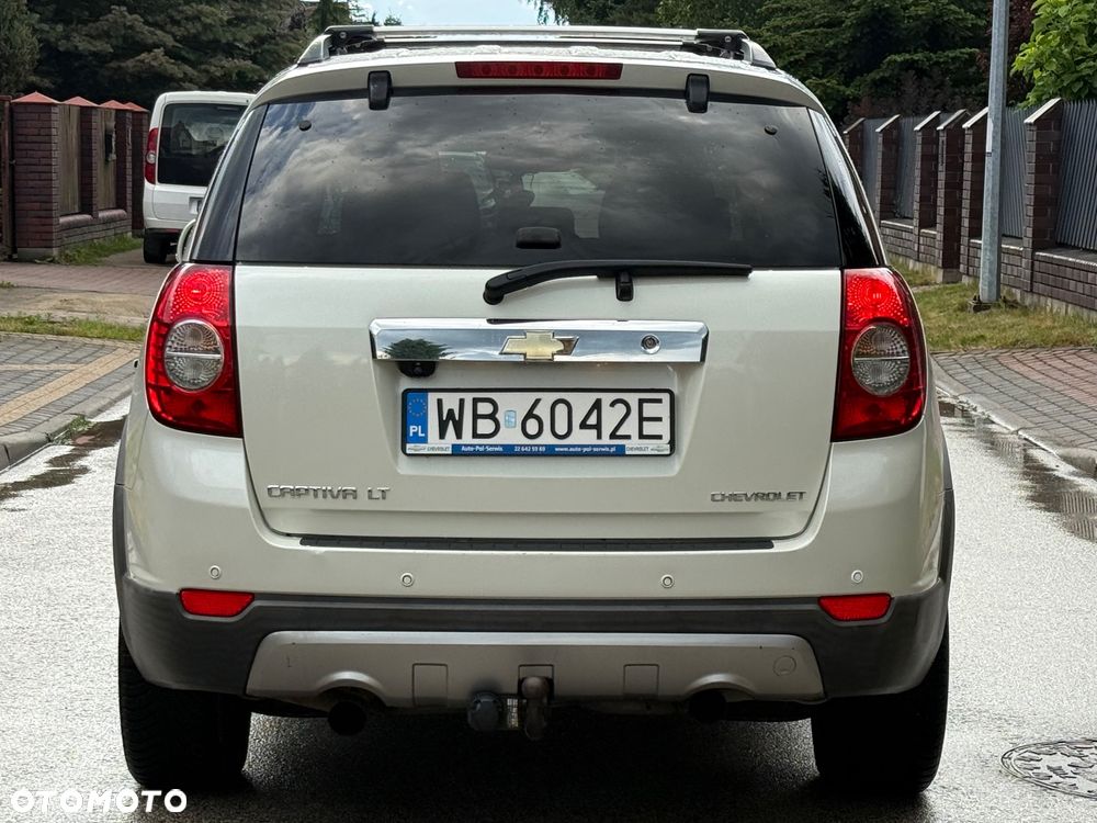 Chevrolet Captiva - 11
