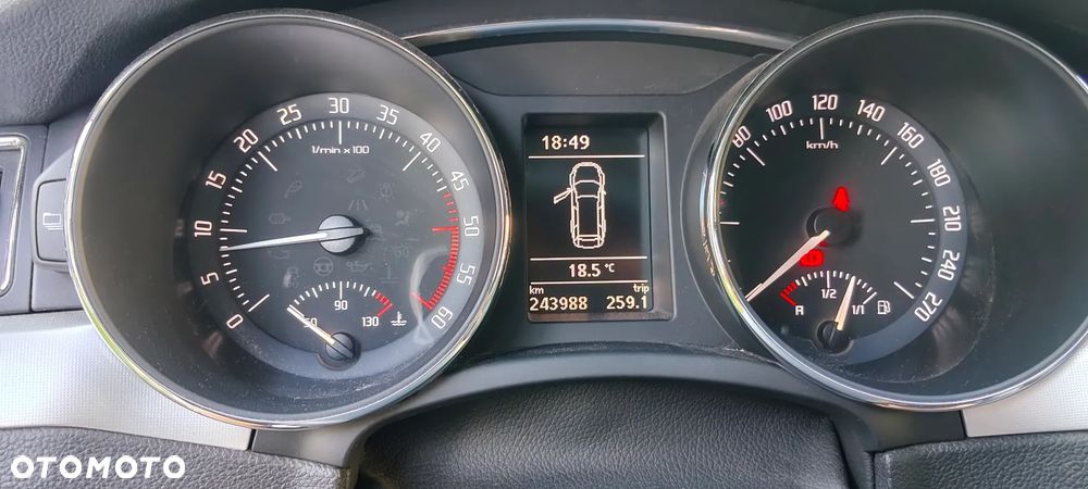 Skoda Superb 2.0 TDI Elegance - 10