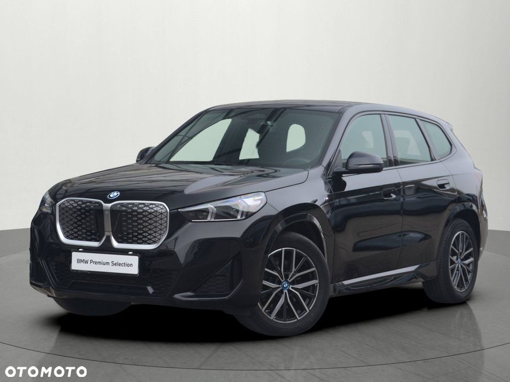 BMW iX1 xDrive30 66.5kWh M Sport - 2