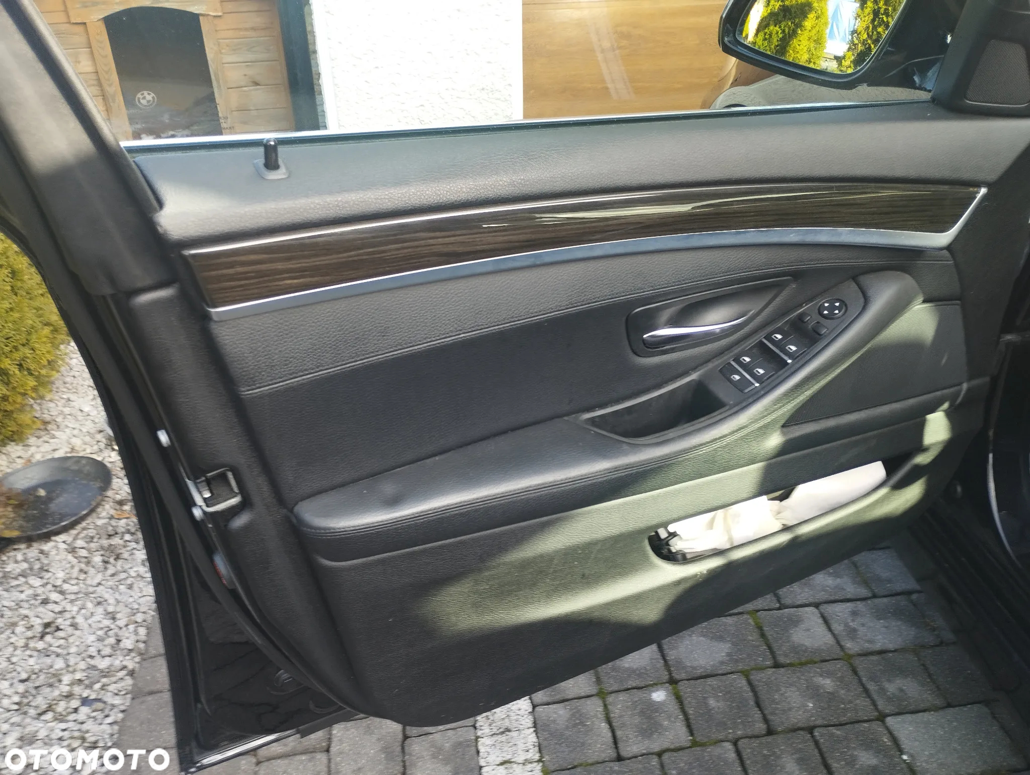 BMW Seria 5 520d Touring Luxury Line - 10