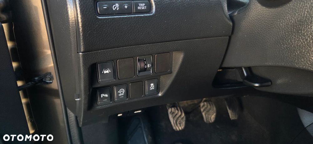 Nissan Qashqai 1.6 DCi Tekna+ - 29