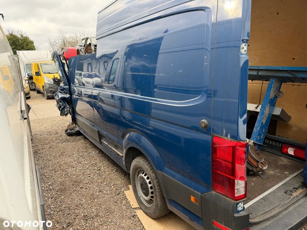 Crafter II MAN 17-22r tył cięty z dachem - 2