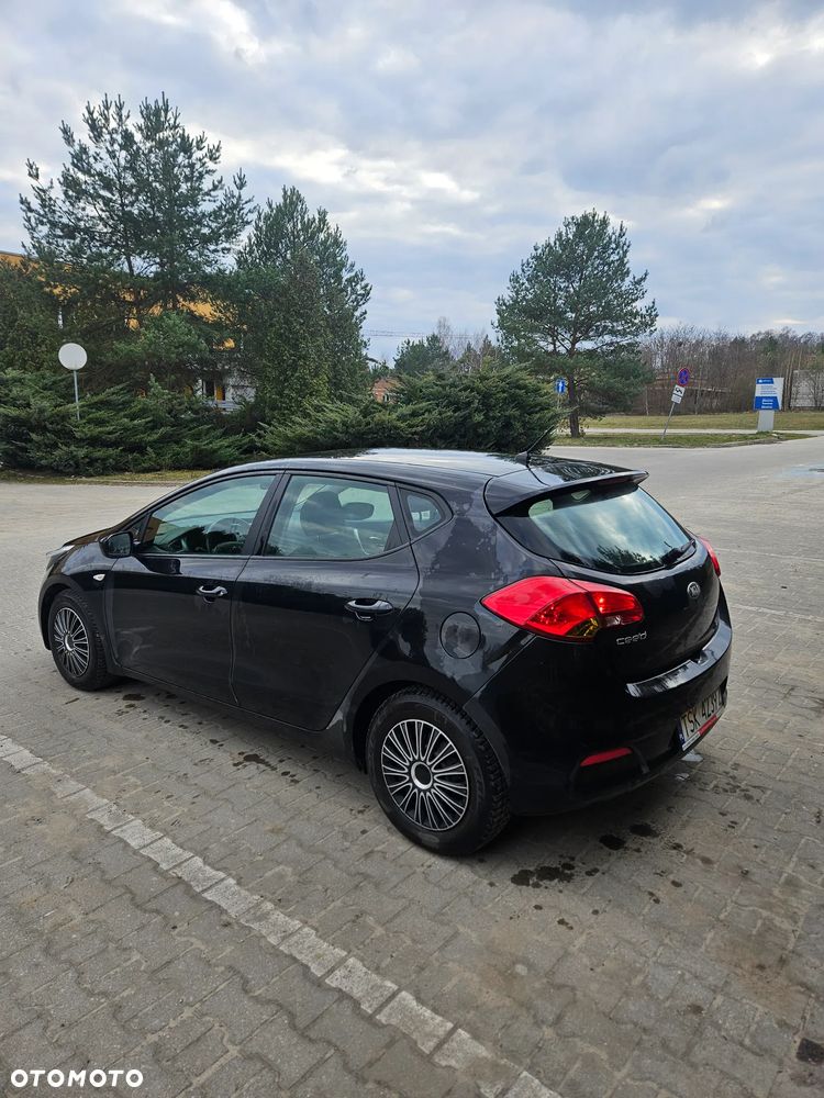 Kia Ceed - 5
