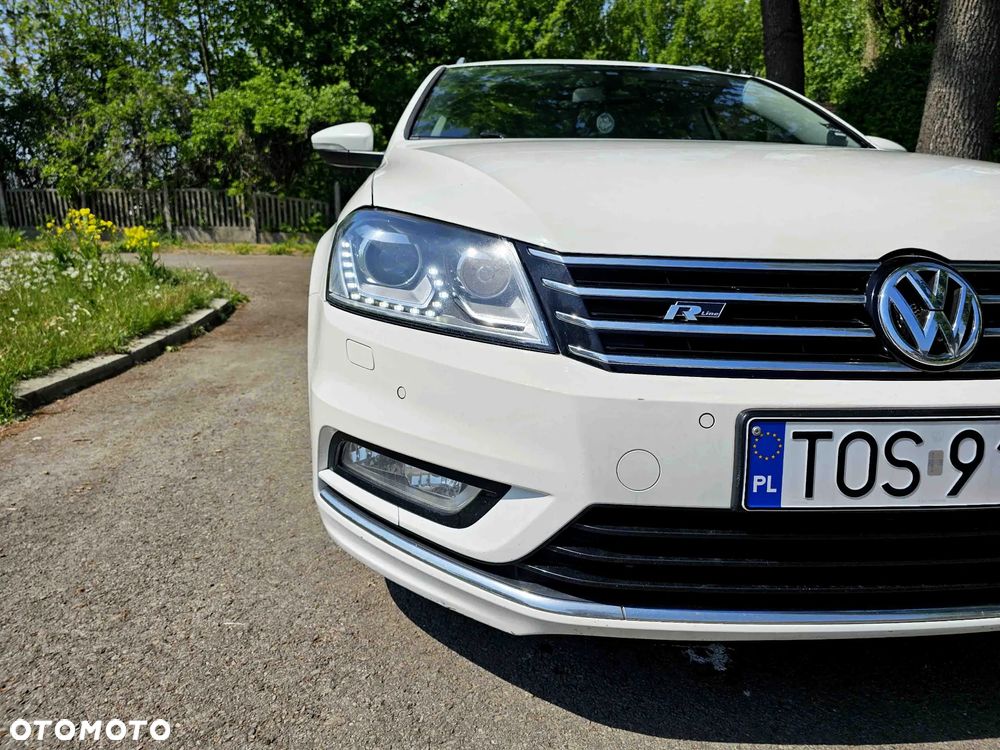 Volkswagen Passat Variant 2.0 TDI 4Motion DSG BlueMotion Tech R-Line - 2