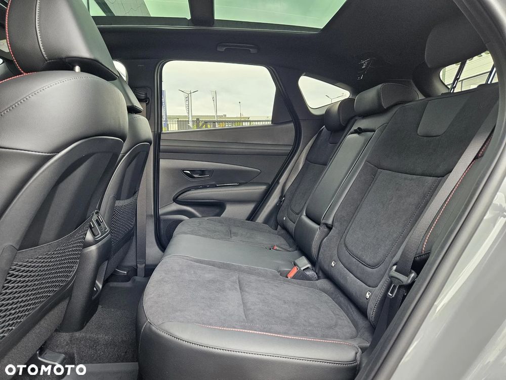 Hyundai Tucson 1.6 T-GDi N-Line 2WD DCT - 14