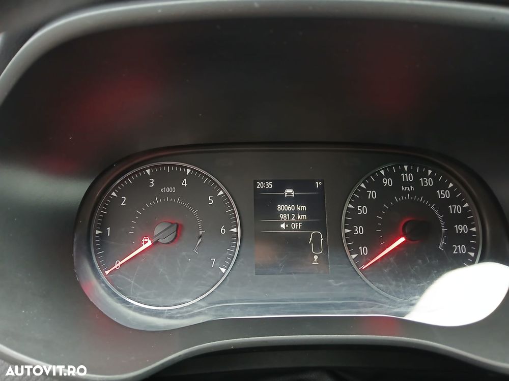 Dacia Logan TCe 90 Essential - 7