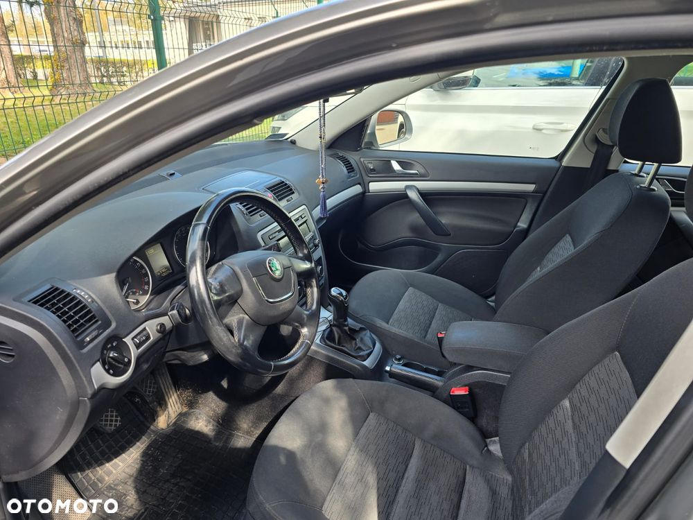 Skoda Octavia 2.0 TDI Ambiente - 4