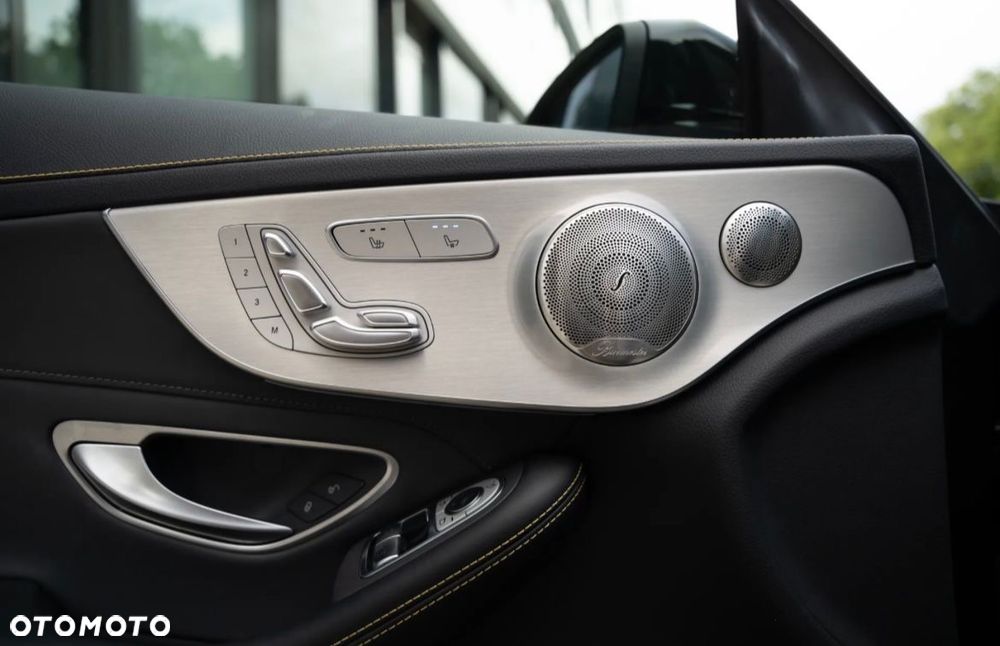 Mercedes-Benz Klasa C 63 S AMG 9G-TRONIC - 24