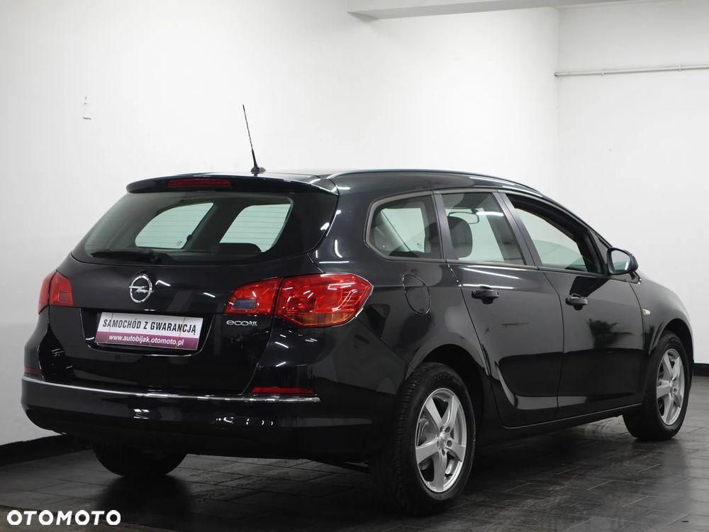 Opel Astra 1.4 ecoFLEX - 8