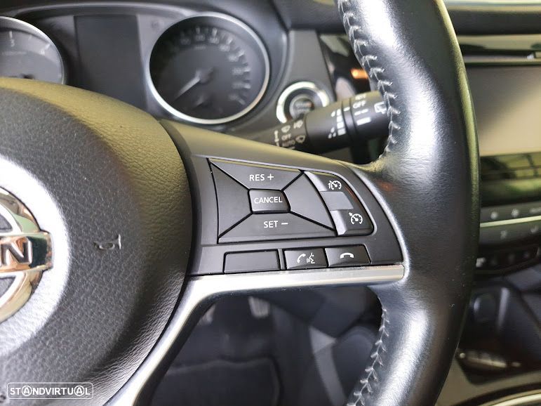 Nissan Qashqai 1.5 dCi N-Connecta - 16