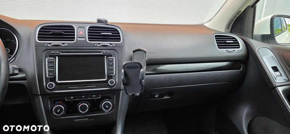 Volkswagen Golf 2.0 TDI DPF 4Motion Highline - 11