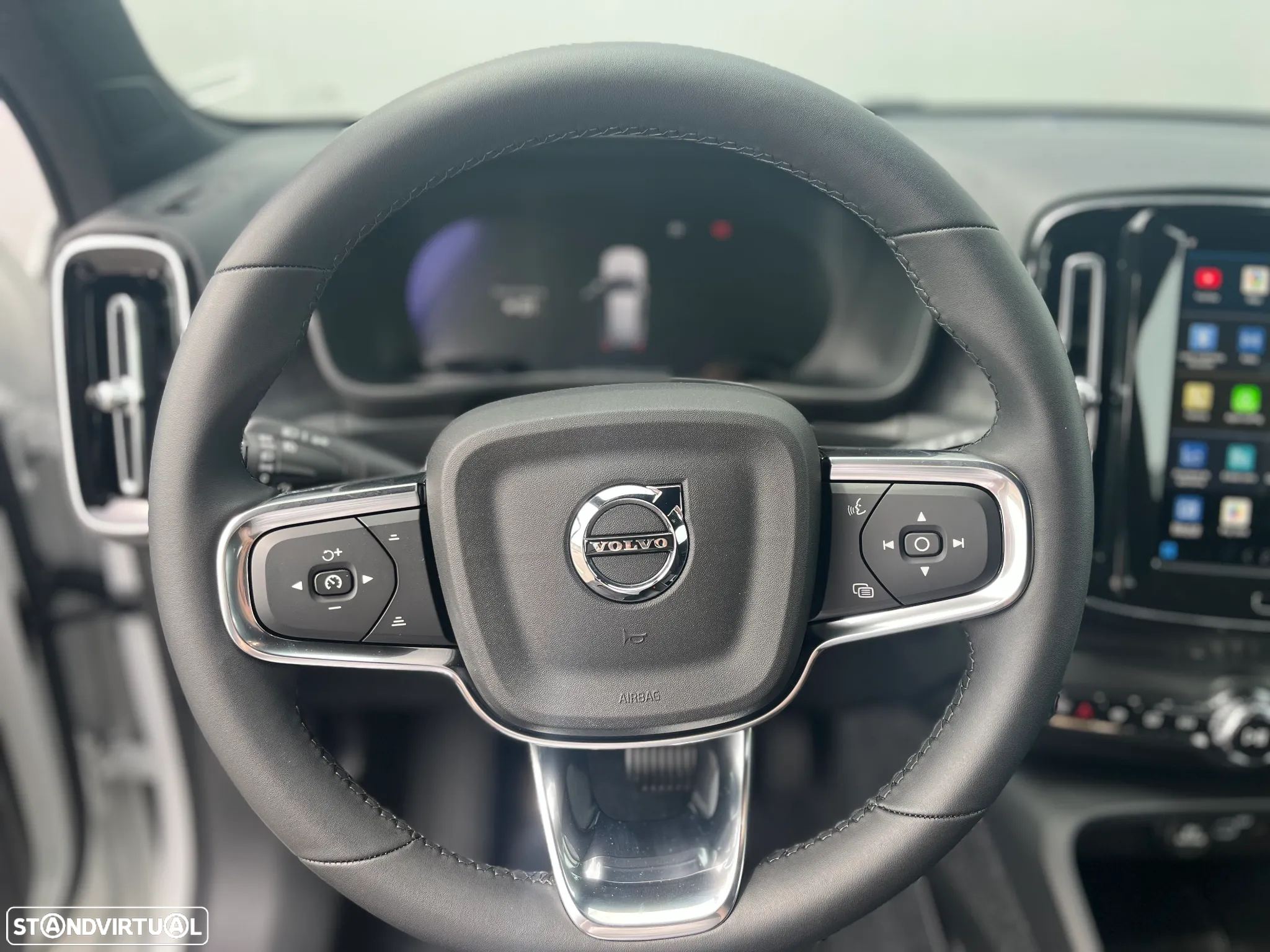 Volvo EX40 82 kWh Twin Motor Plus - 33
