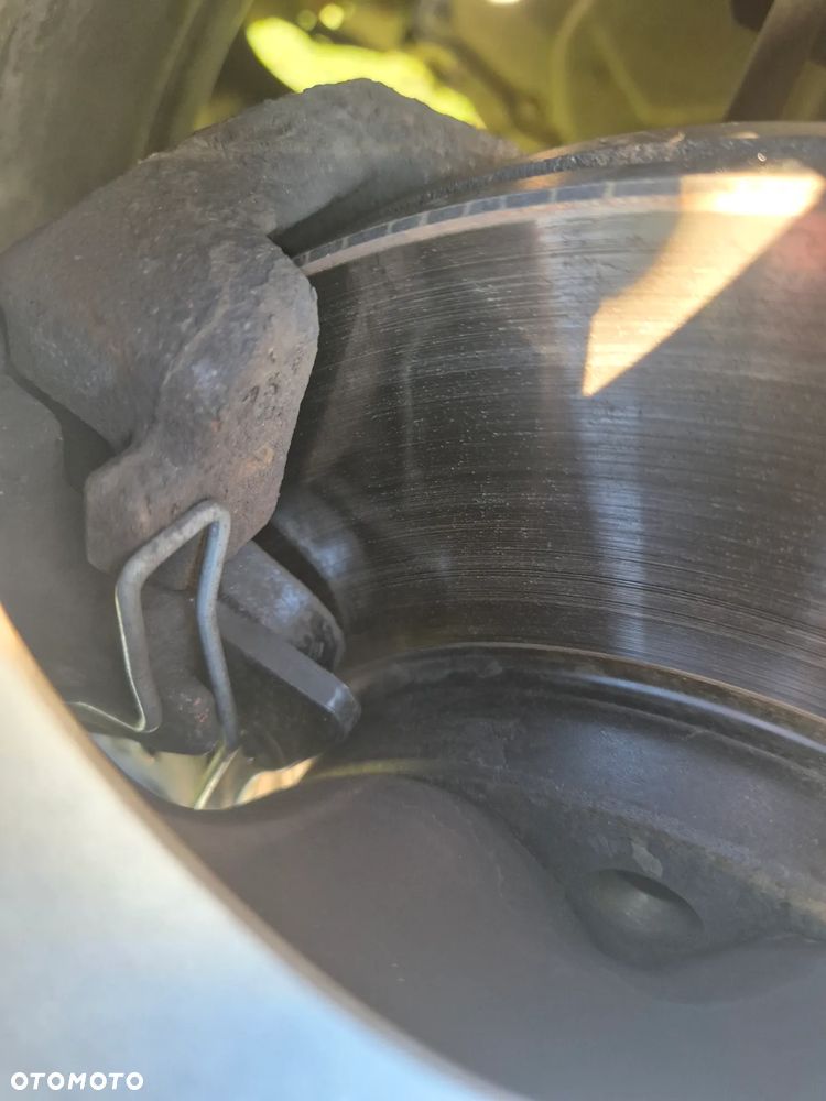 Opel Astra 1.6 Caravan - 11