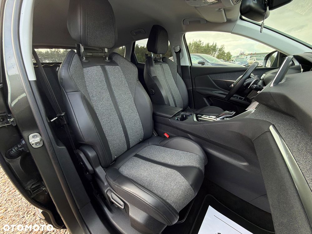 Peugeot 3008 PureTech 130 Stop & Start GPF EAT8 Allure - 22