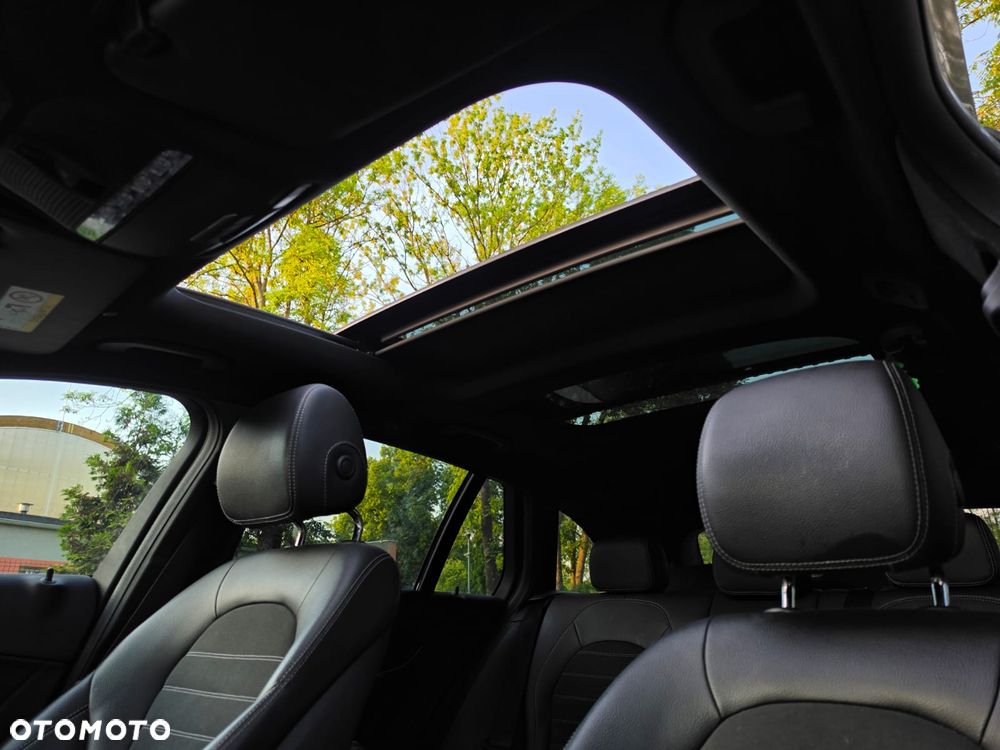 Mercedes-Benz Klasa C 200 4MATIC 9G-TRONIC - 19
