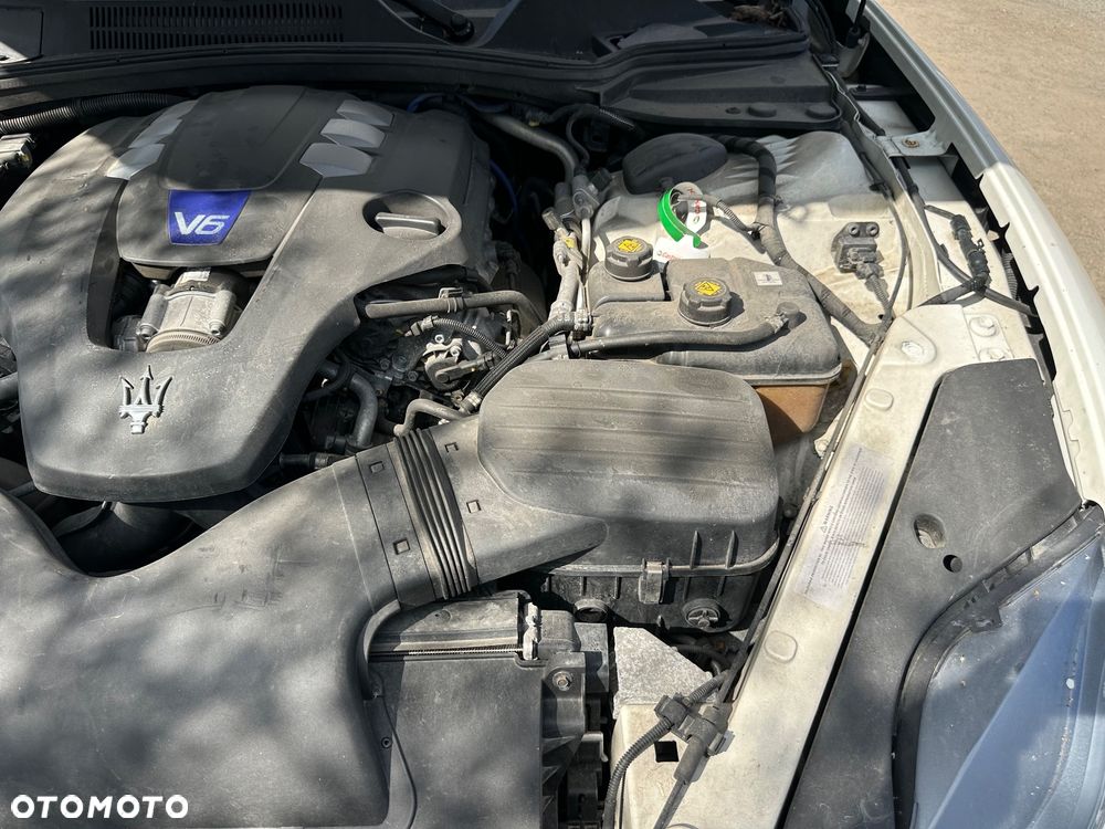 Maserati Quattroporte Q4 GranLusso - 10