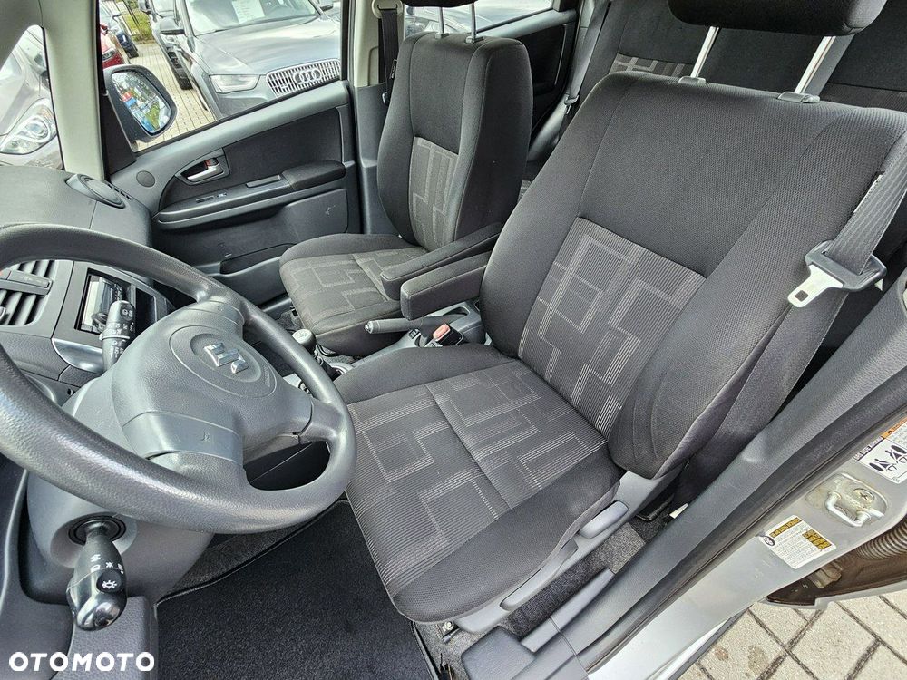Suzuki SX4 - 10
